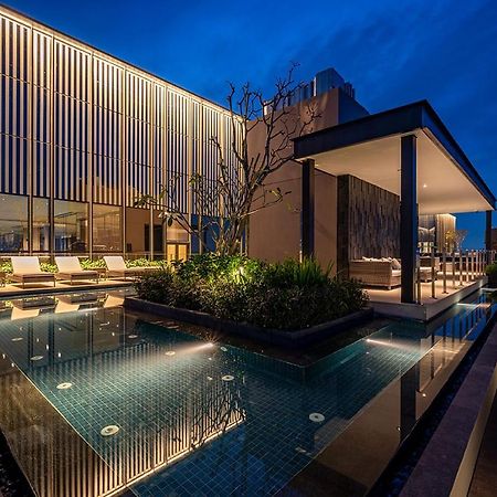 Апартаменты Son&Henry The Marq Luxury Хошимин Экстерьер фото