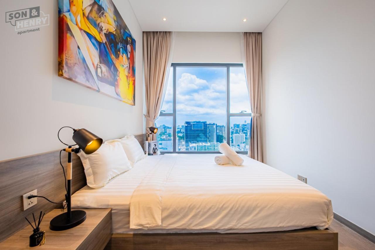 Апартаменты Son&Henry The Marq Luxury Хошимин Экстерьер фото
