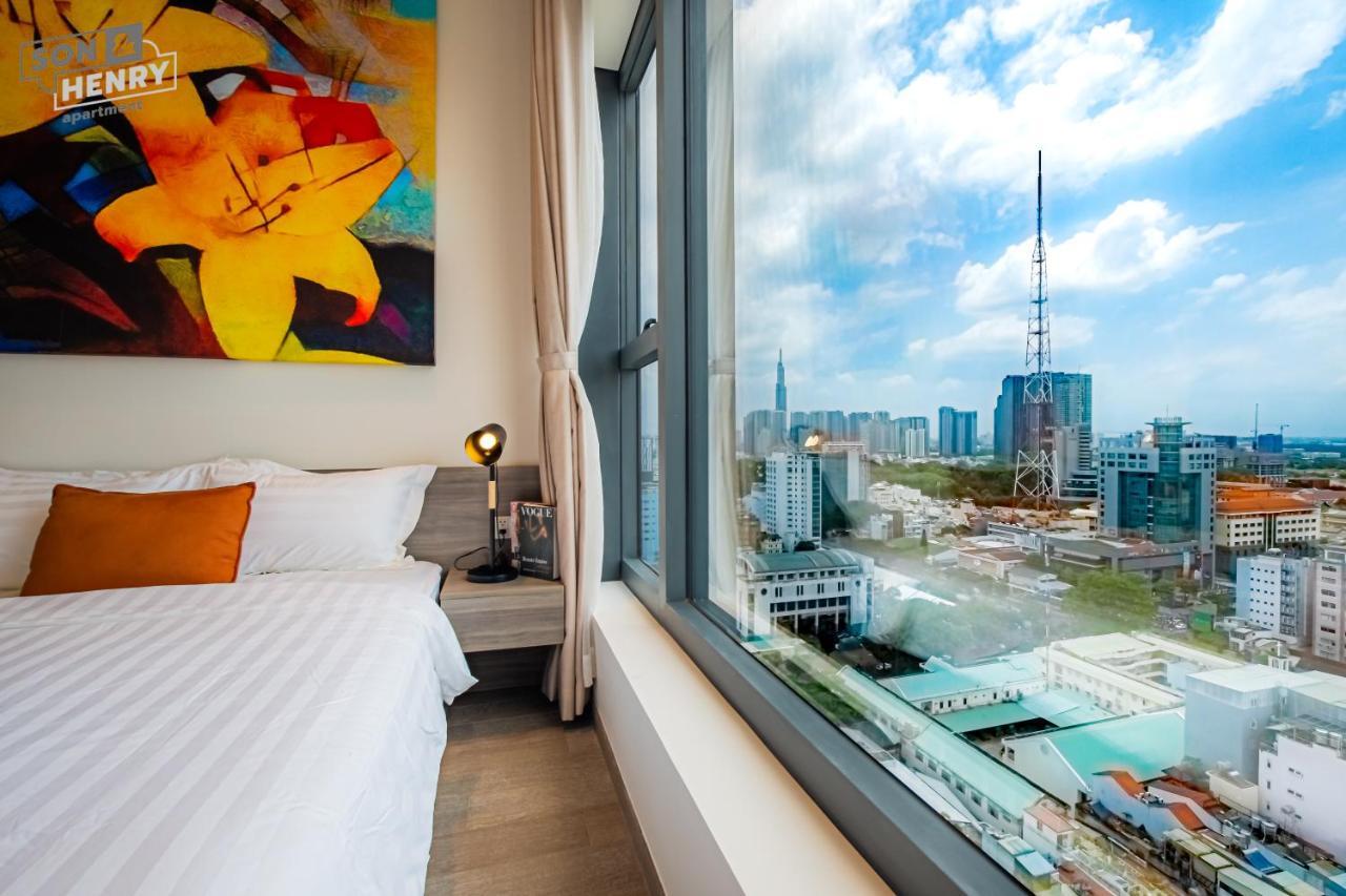 Апартаменты Son&Henry The Marq Luxury Хошимин Экстерьер фото