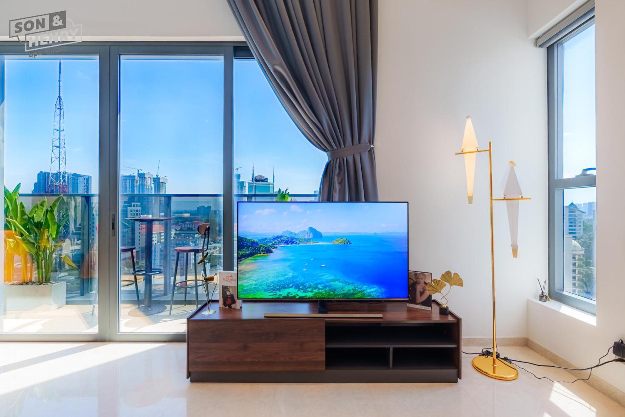 Апартаменты Son&Henry The Marq Luxury Хошимин Экстерьер фото