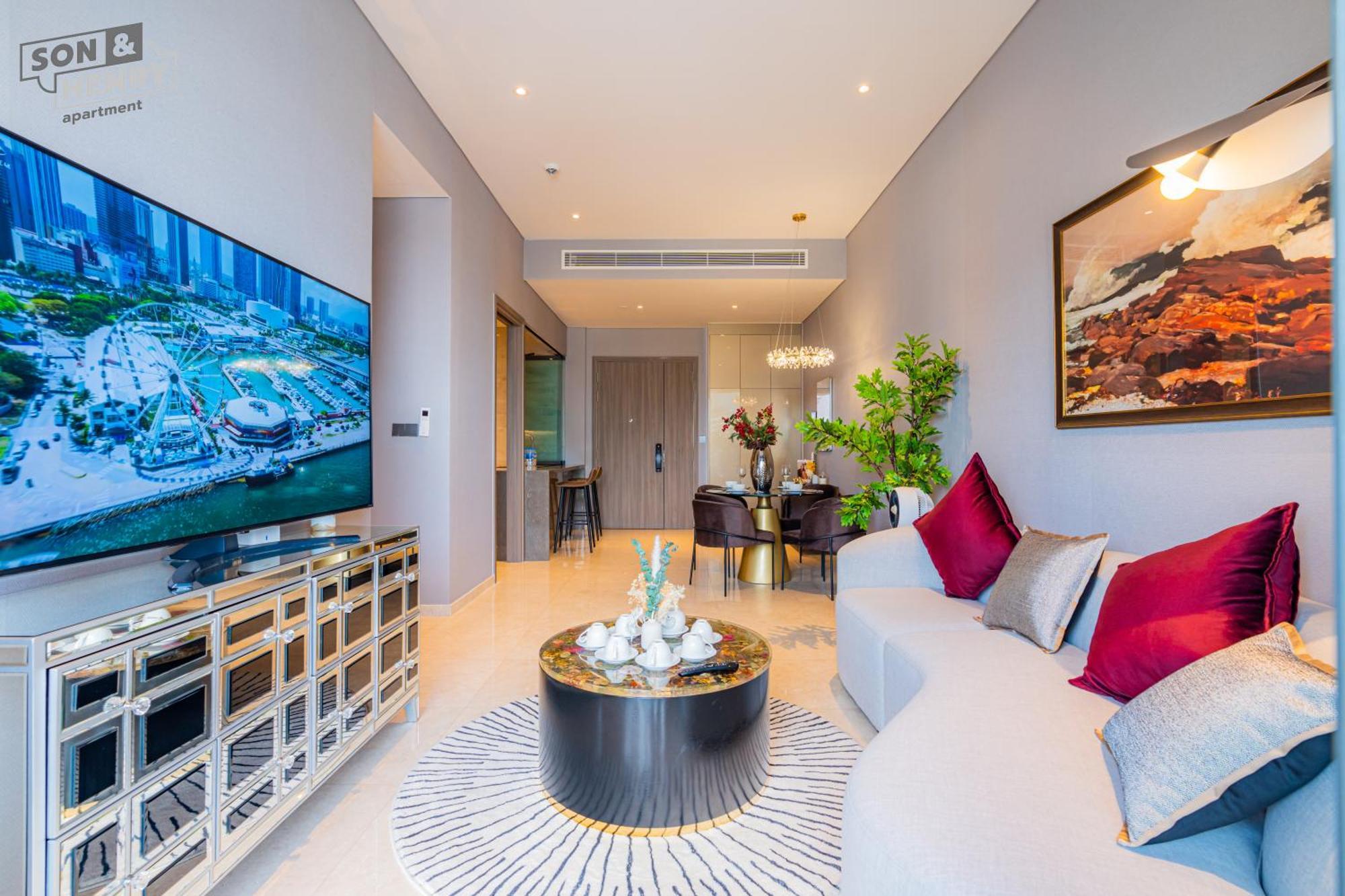 Апартаменты Son&Henry The Marq Luxury Хошимин Экстерьер фото